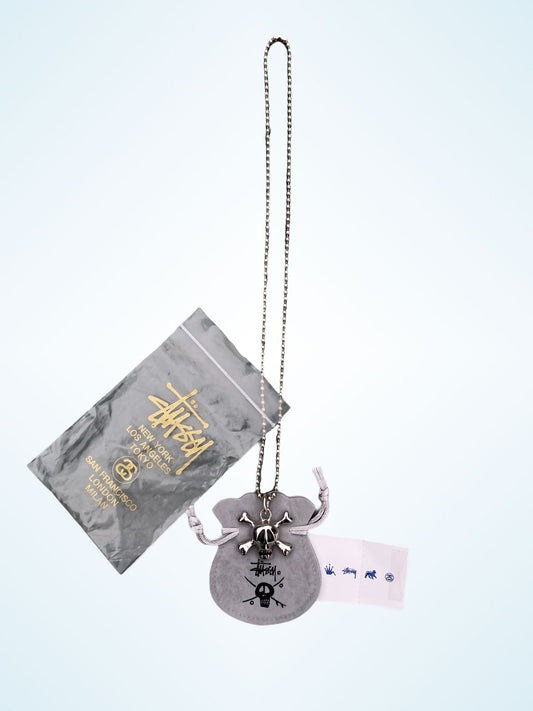 Stüssy Skull & Cross Bones Pendant Chain-Lifestyle-Solus Supply